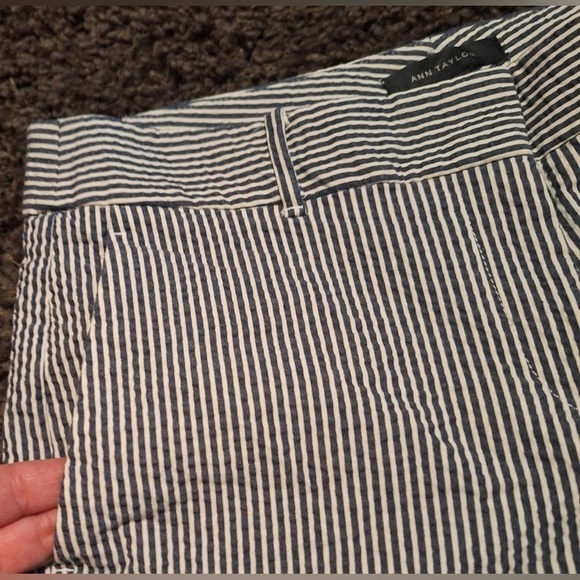 Ann Taylor Women’s Size 8 Chino Style Flat Panel Walking Short EUC - Picture 4 of 8
